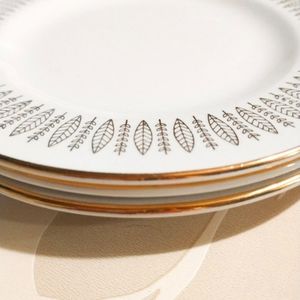 Beautiful Vintage Royal Knight 22K gold design